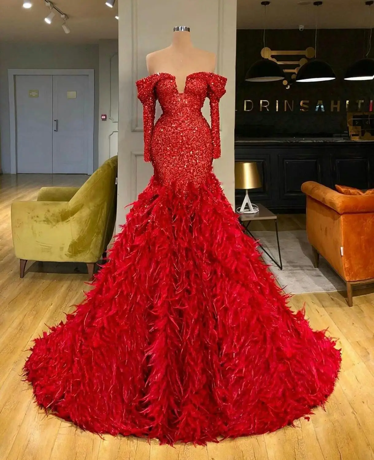 Luxury Red Evening Dresses Off The Shoulder Sequined Lace Long Sleeve Mermaid Prom Dress Feather Real Image Custom Made Robes De