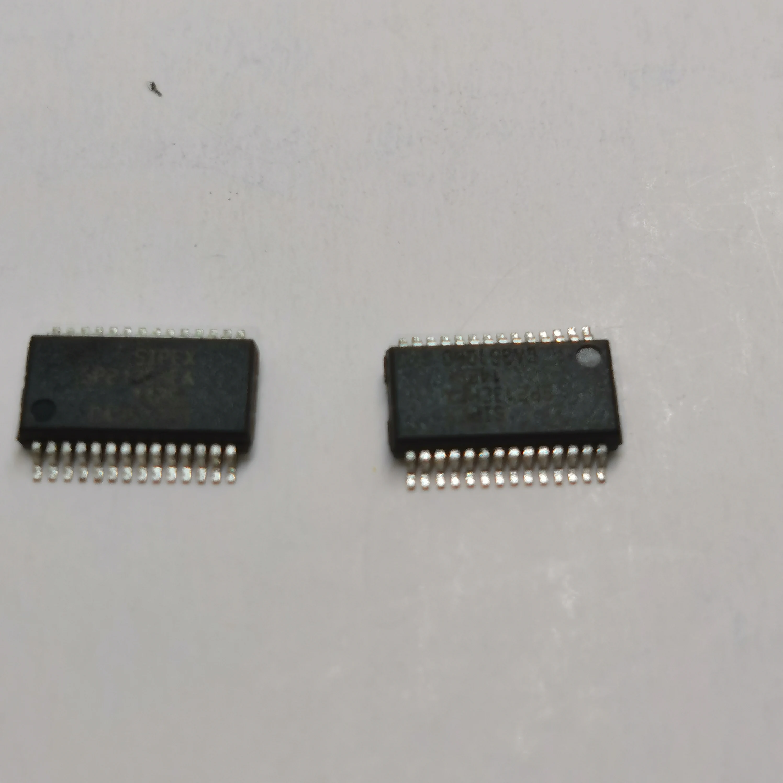 1PCS SP213EHEA SP213EEA-L Spot Supply IC, Shenzhen Stock Can Be Sold Directly
