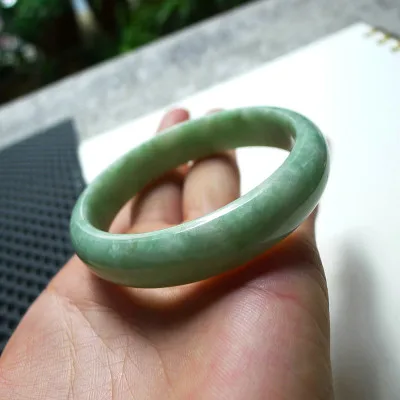 Zheru Jewelry Myanmar Jade 54-62mm Light Green Bracelet Elegant Princess Jewelry Best Gift for Mother and Girlfriend