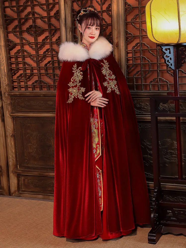 Bridal Shawl Winter Wedding Cloak Faux Fur Hooded Warm Red Long Wrap Gold Appliques Beaded Velour Women Accessories