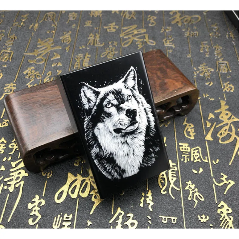 Hold One Pack 20 Personalized Cigarette Case Alloy Wolf Totem Cigarette Case Slide Cigarette Boxes Laser Carved Not Fade Boxes