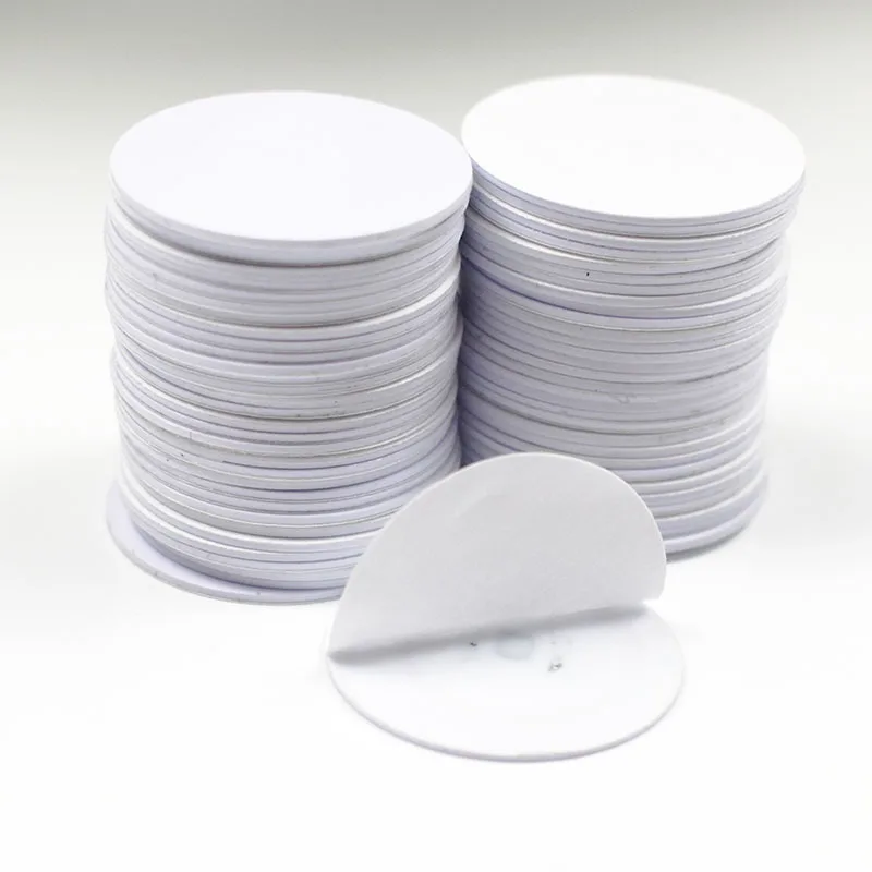 50 adet 125KHZ TK4100 EM4100 RFID para kimlik kartı yapışkanlı etiket salt okunur çapı 25mm erişim kontrol