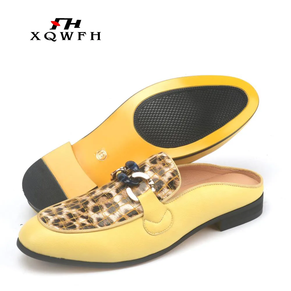 XQWFH Summer Men Slippers Classic Casual Flat Shoes Breathable High Quality Men Sandals Indoors Outdoors