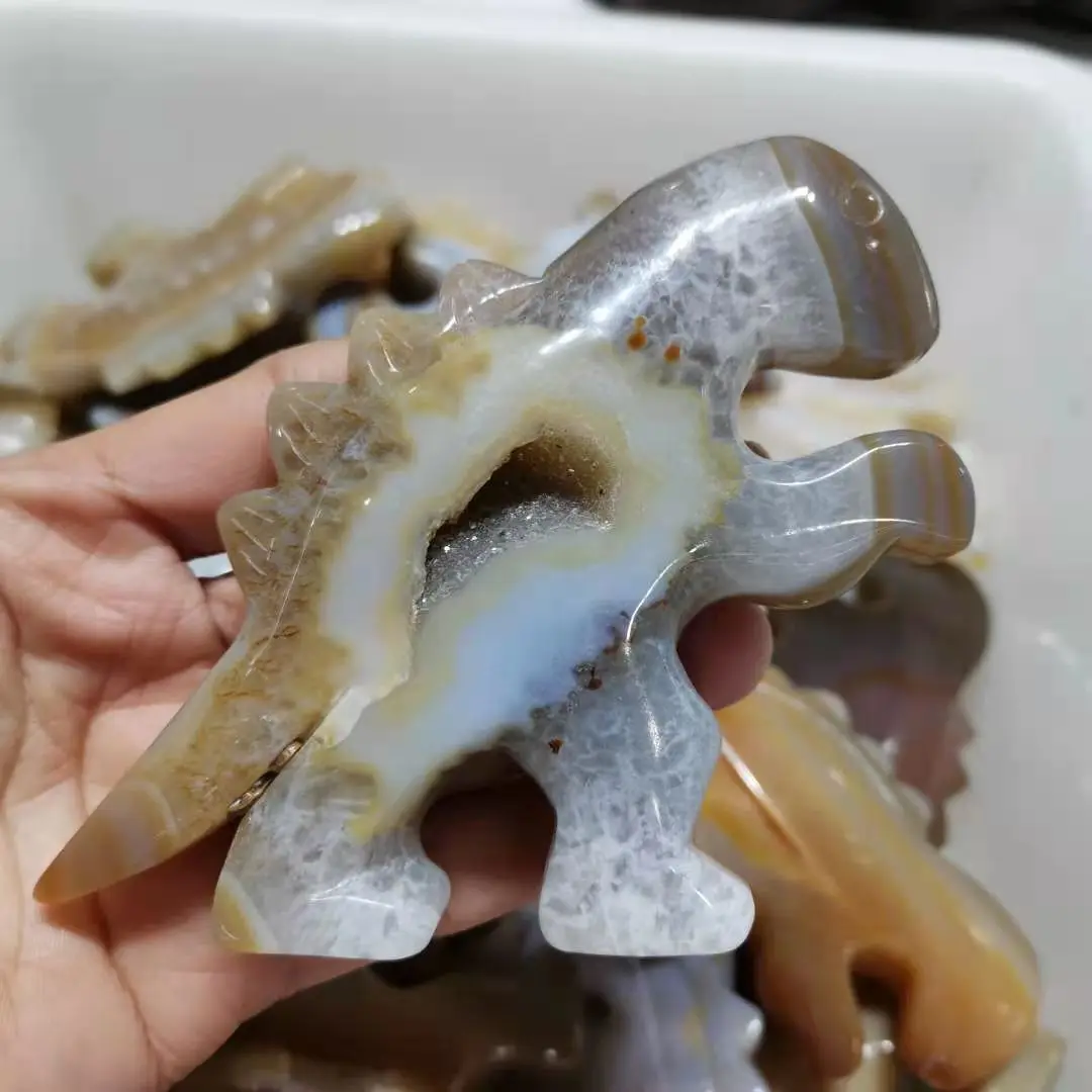Natural Agate geode Carved Dinosaur Gemstone Crystals Decoration Figurine