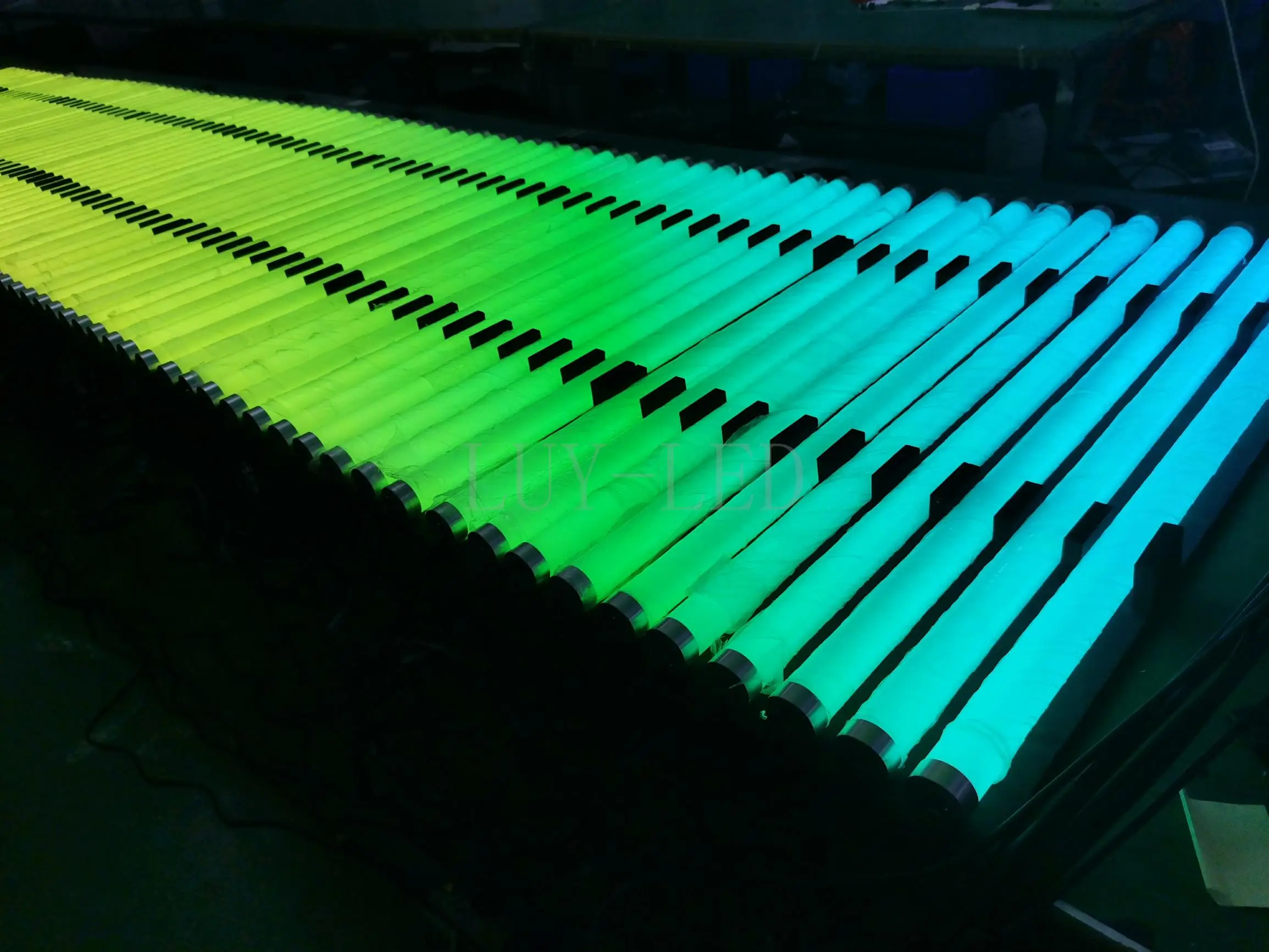 DC24V UCS2903/ WS2811 RGB 360 degree colorful Tube; Artnet 3D led pixel tube;D40MM led pixel tube pixel For exhibitions /stage