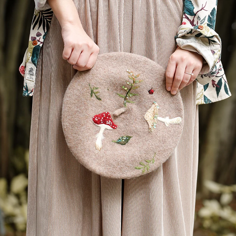 Faramita Holiday Mushroom Sequin Embroidery 100% Wool Forest Women Manual Berets Leaves Painter Hats Kids Handmade Beret Hat