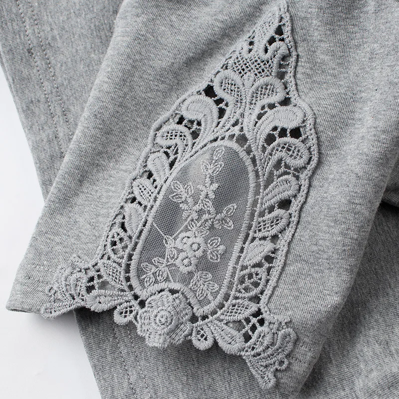 V-Neck Embroidery Hollow Out Summer Tops 2022 Loose T Shirt Women T-Shirt Cotton Tshirt Female Woman Clothes Tee Shirt Femme