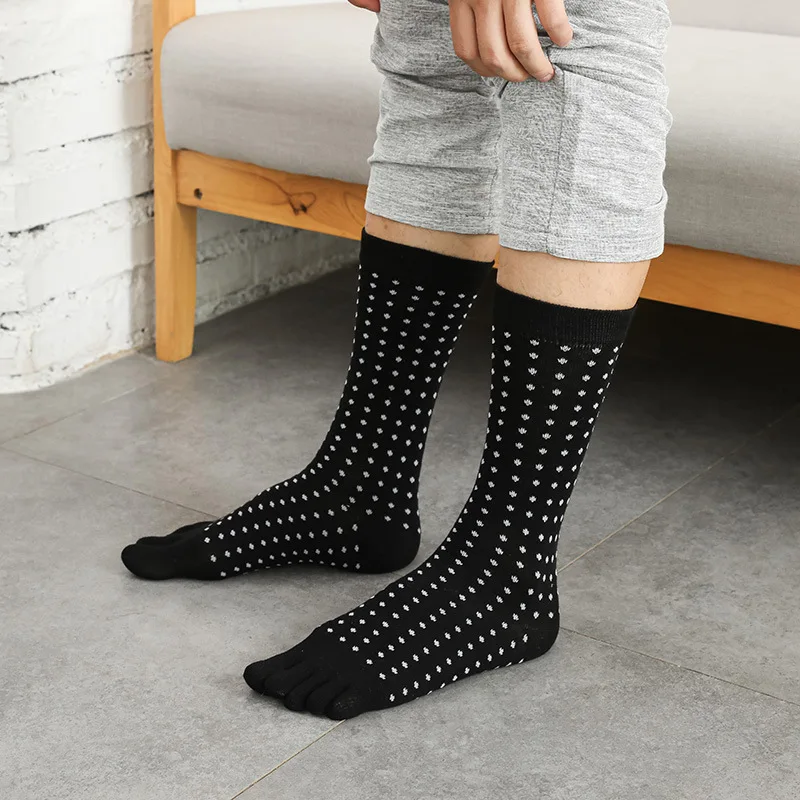 5 Pairs Long Man Business Socks with Fingers Fashion Striped Argyle Dot Mid-Calf Five Finger Sock Pure Cotton Black Toe Socks