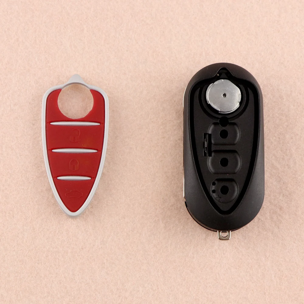 YIQIXIN For Alfa Romeo Mito Giulietta 159 GTA Folding Remote Car Key Shell Cover Pad Replacement 3 Button Silicone Rubber Button