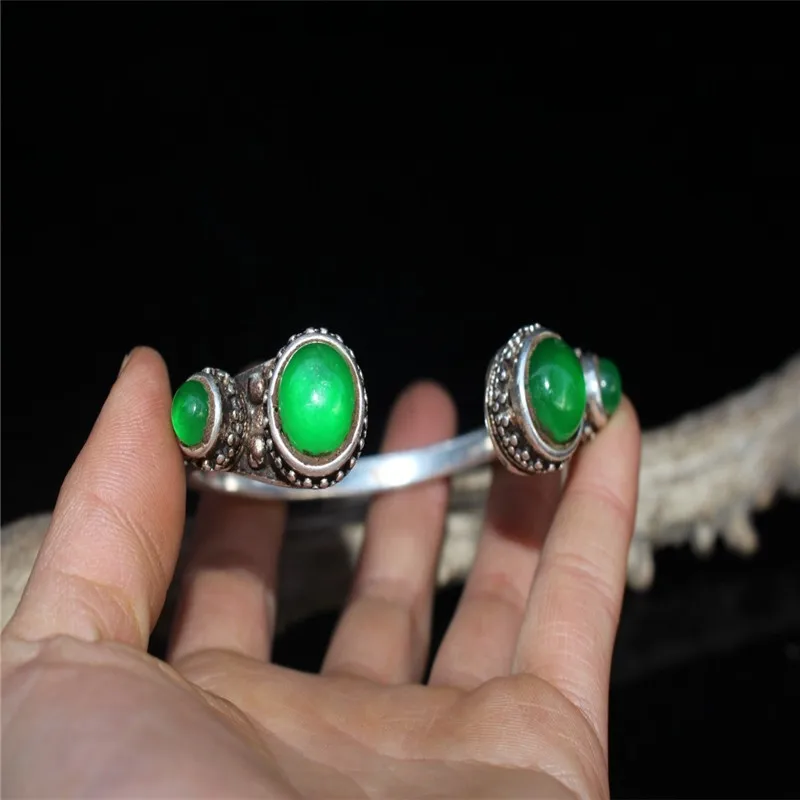 Chinese Old Craft Old Tibetan Silver Inlaid Ice Green Jade Bracelet