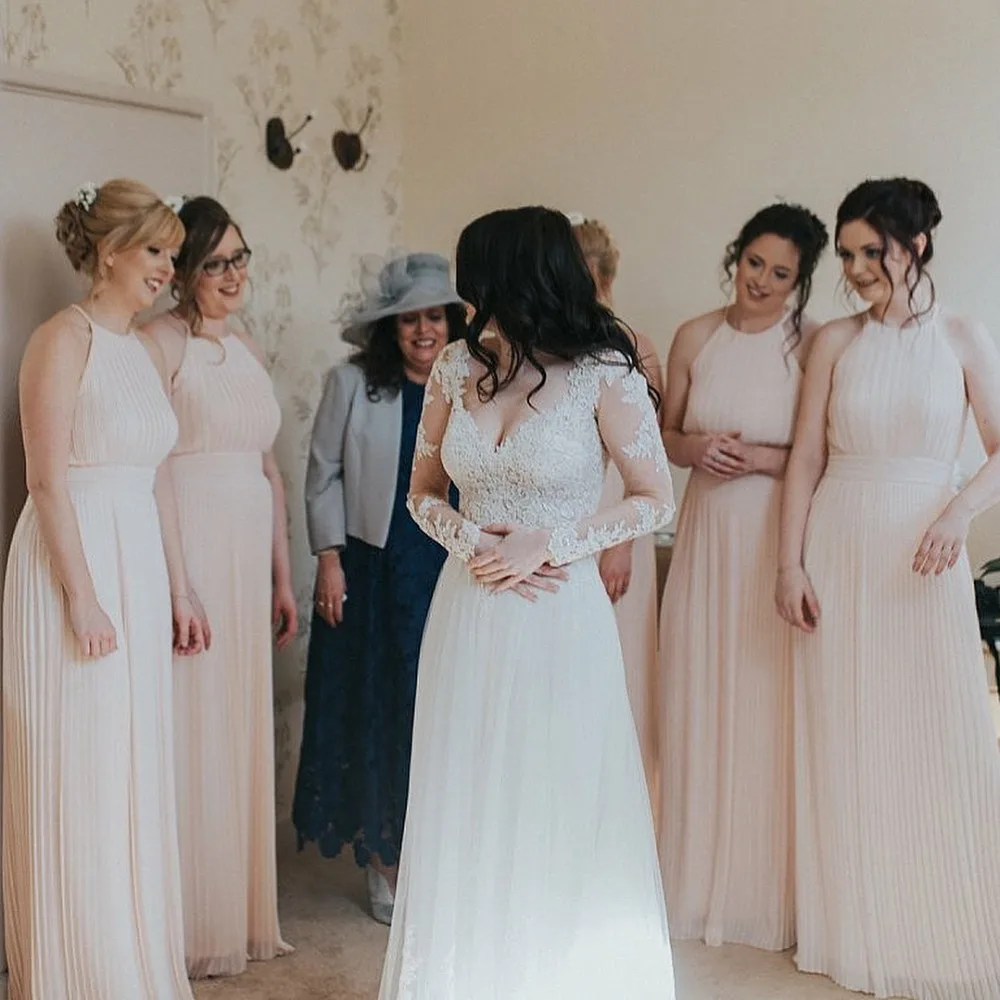 

A Line Bridesmaid Dresses Plus Size Custom O-Neck Sleeveless Formal Dresses Chiffon Prom Dress Party Gown