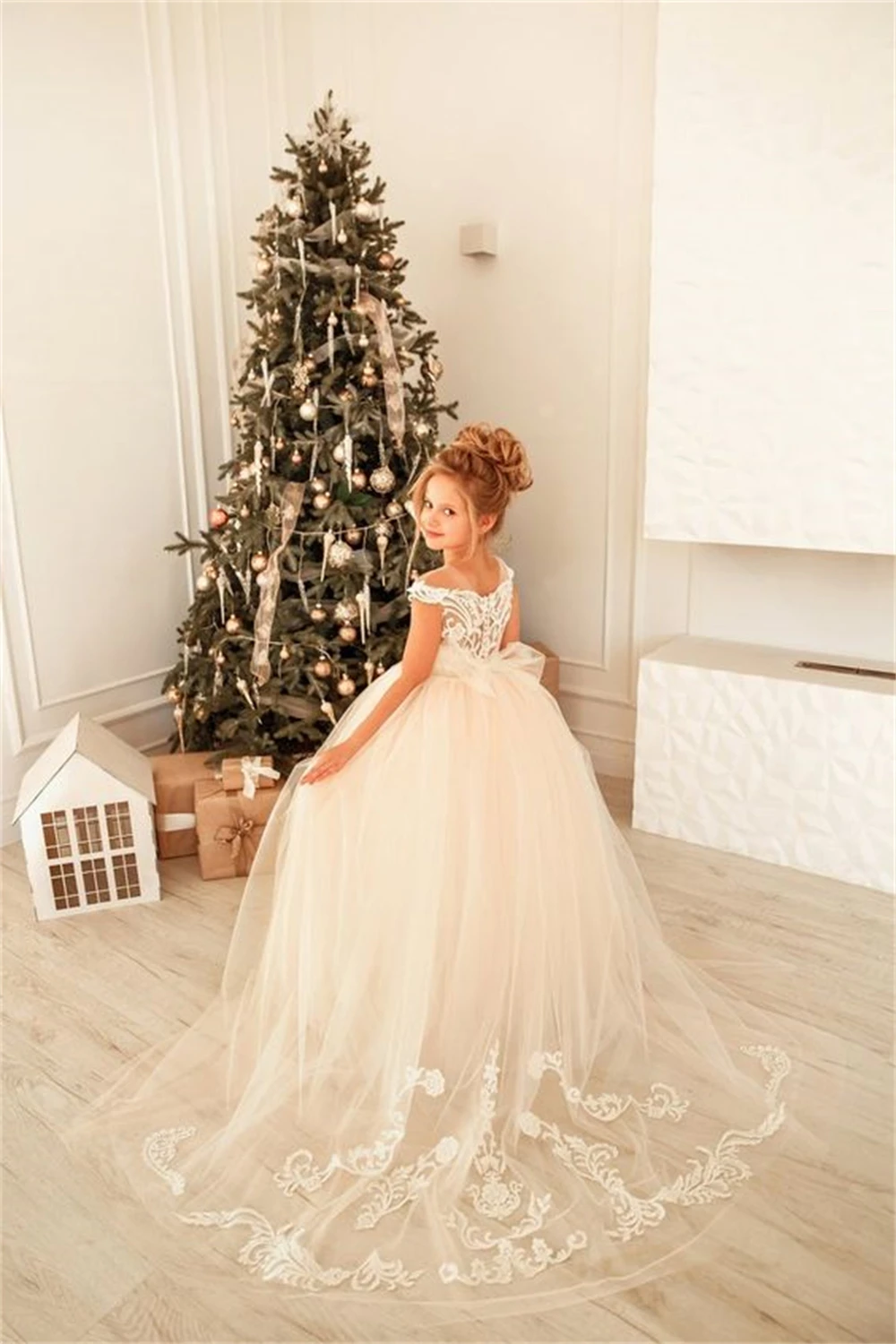 First Communion Gown Big Bow Long Sleeves Ball Gown White Bridesmaid Dress Girls Wedding Party Flower Girl Dresses Kids Pageant