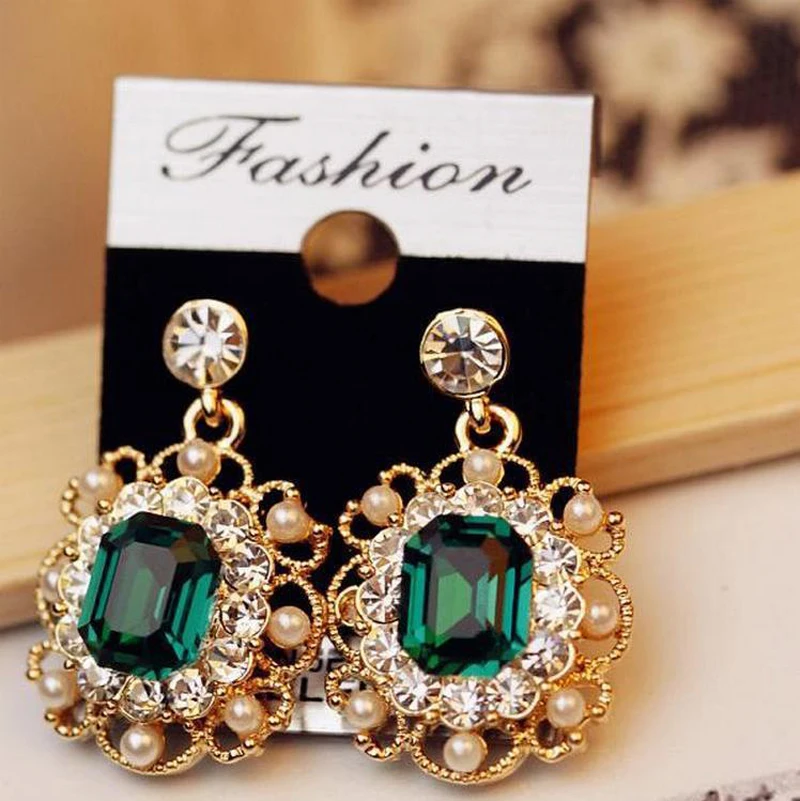 NEW Women Fashion Jewelry Style Green Earrings Handmade Rhinestone Sweet Stud Crystal Dangle Earrings For Women Girl