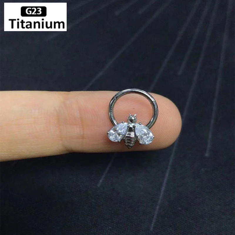 F136 Titanium Piercing Daith Honeybee cyrkon wzrost segmentu pierścienie Clicker otwarte małe Piercing przegrody kolczyk w nosie kolczyki Piercing