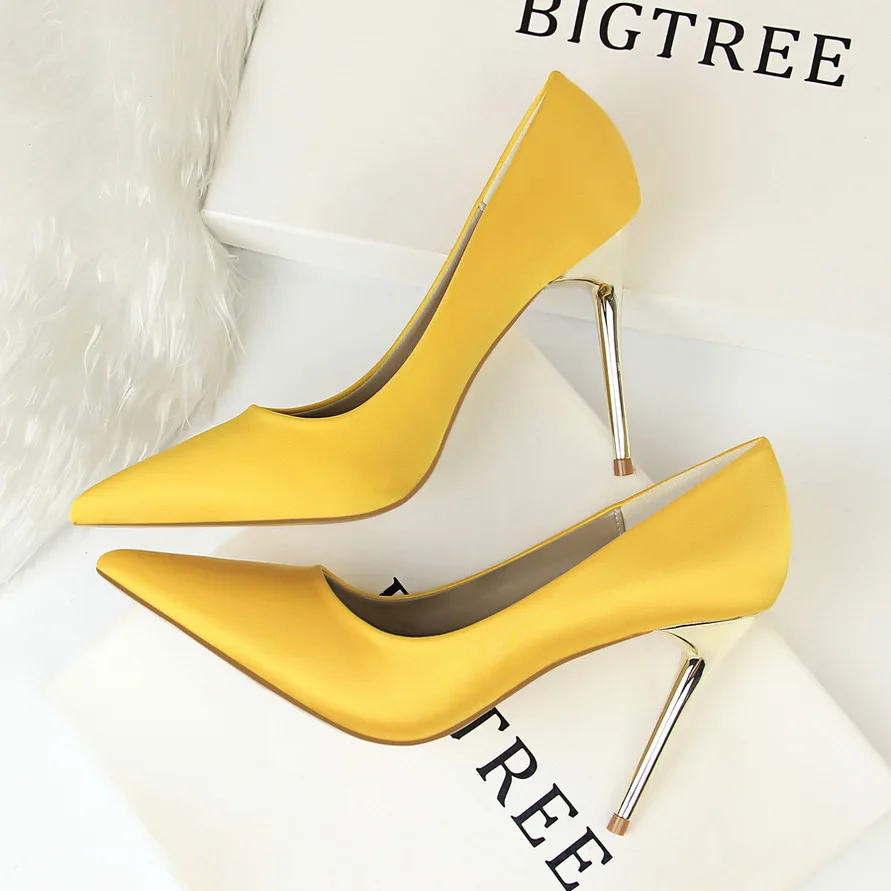 Metal Heel Shoes Women Silk Thin High Pumps Satin Heeled Sexy Elegant High Heels Yellow 34 42 43 Pointed Fashion Ladies Shoes