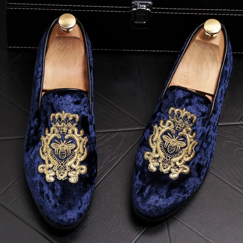 NEW Men\'s velvet loafers, embroidered bees Casual British Dress Shoes Men\'s Flats Wedding and Party Shoes b8