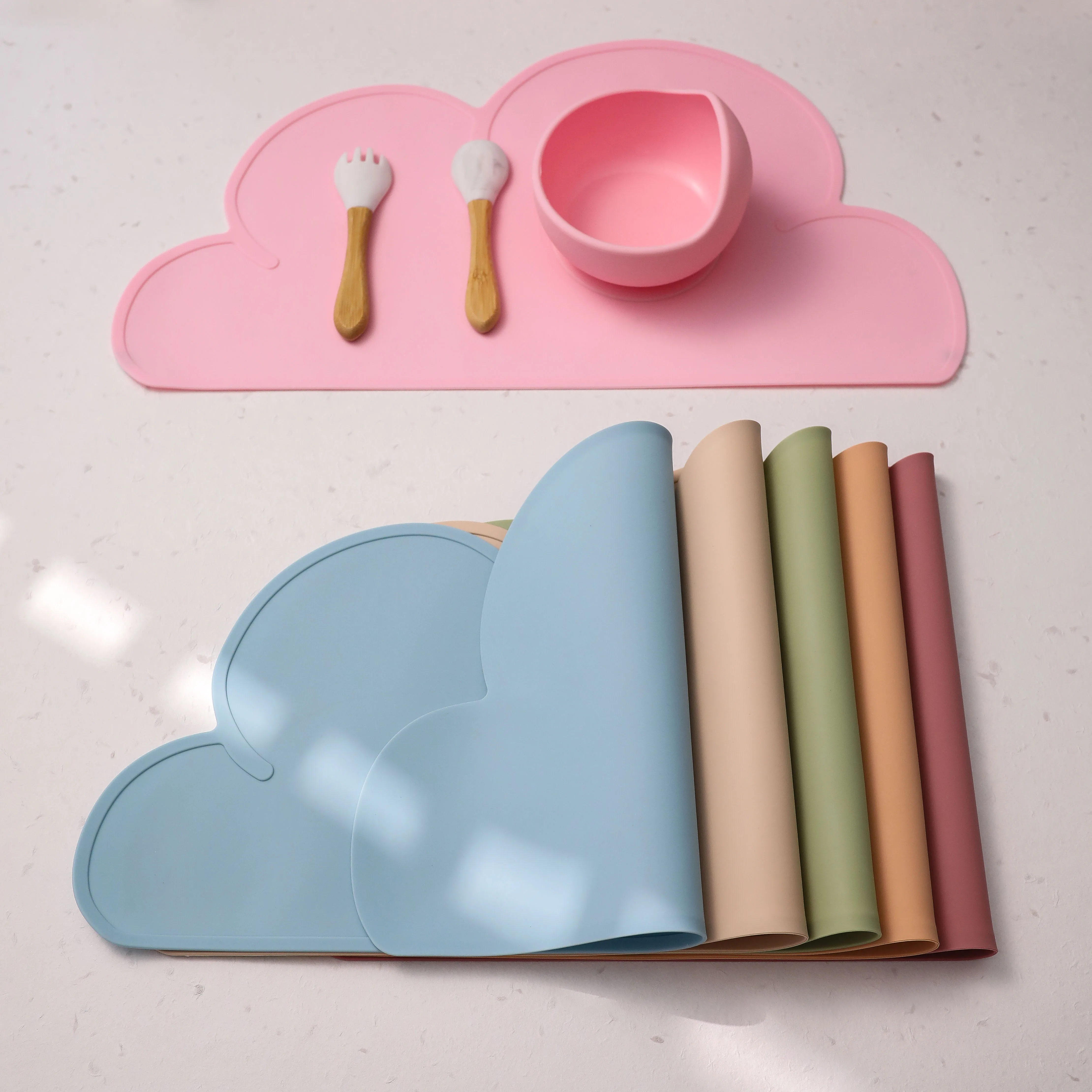 New Silicone Cloud Placemat 100% Food Grade Silicone Table Pad Baby Kid Heat Resistant Mat Baby Dining Table Pads Easy Cleaning