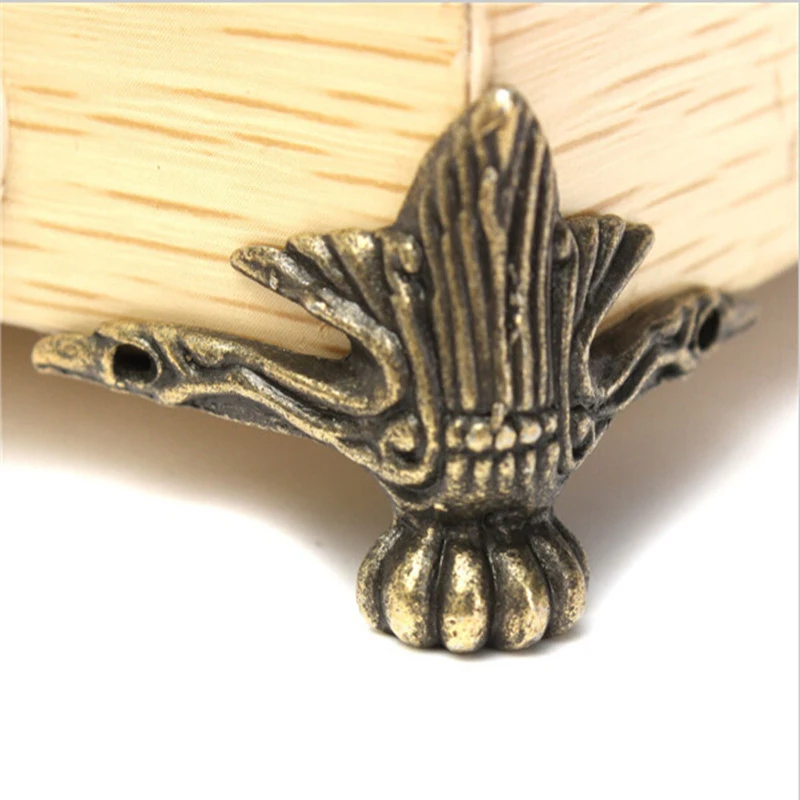 

4pcs/set Antique Bronze Brass Jewelry Chest Wood Furniture Box Decorative Feet Leg Corner Protector Vintage Decoration