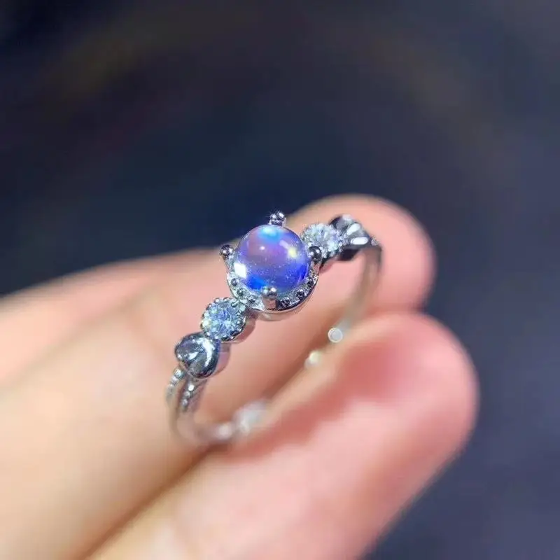 

Кольцо из серебра 925 пробы с натуральным лунным камнем, 100% пробы