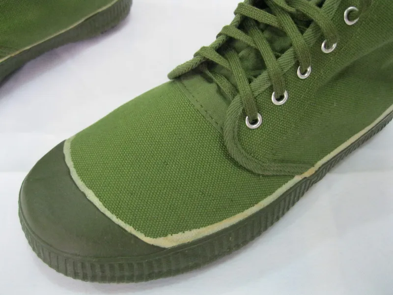 Botas militares do esporte do estilo para homens, sapatas do esporte do verde do exército vermelho