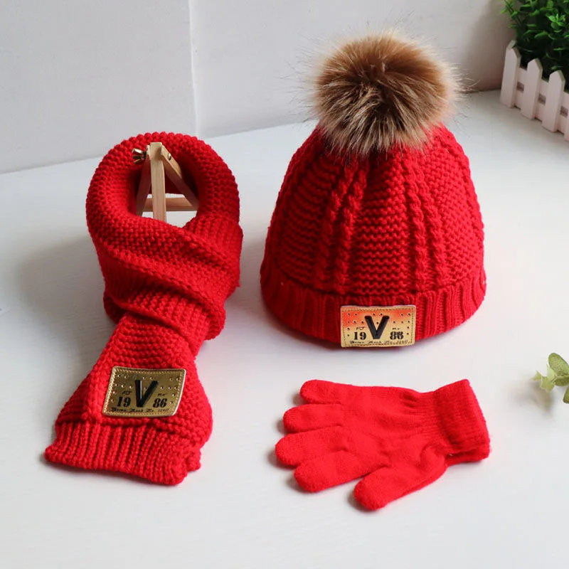 Three-piece autumn/winter children wool wool hat scarf gloves boys and girls baby knitting warm baby jumper hat trend