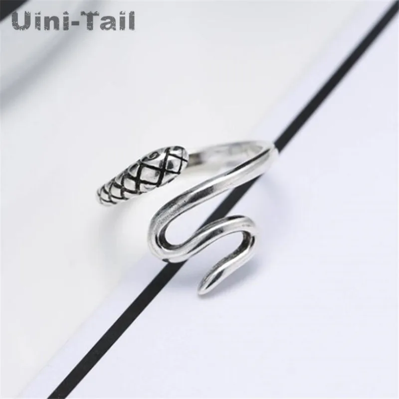 Uini-Tail Hot Sale Nieuwe 925 Tibetaanse Zilveren Vintage Kronkelende Slang Open Ring Mode Trendy Vloeiende Hoge Kwaliteit Sieraden Jz019