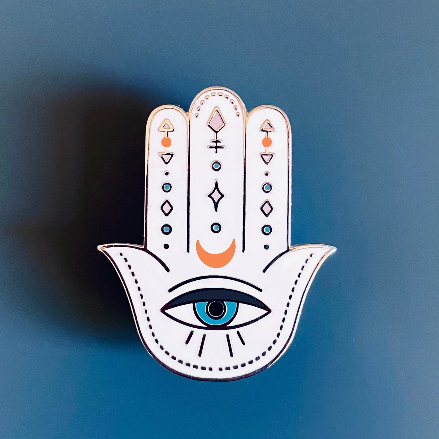 Hamsa Hard Enamel Pin Mystery Lucky Hand Evil Eye Metal Brooch Accessories Cartoon Moon Amulet Badge Jewelry Positivity Gift