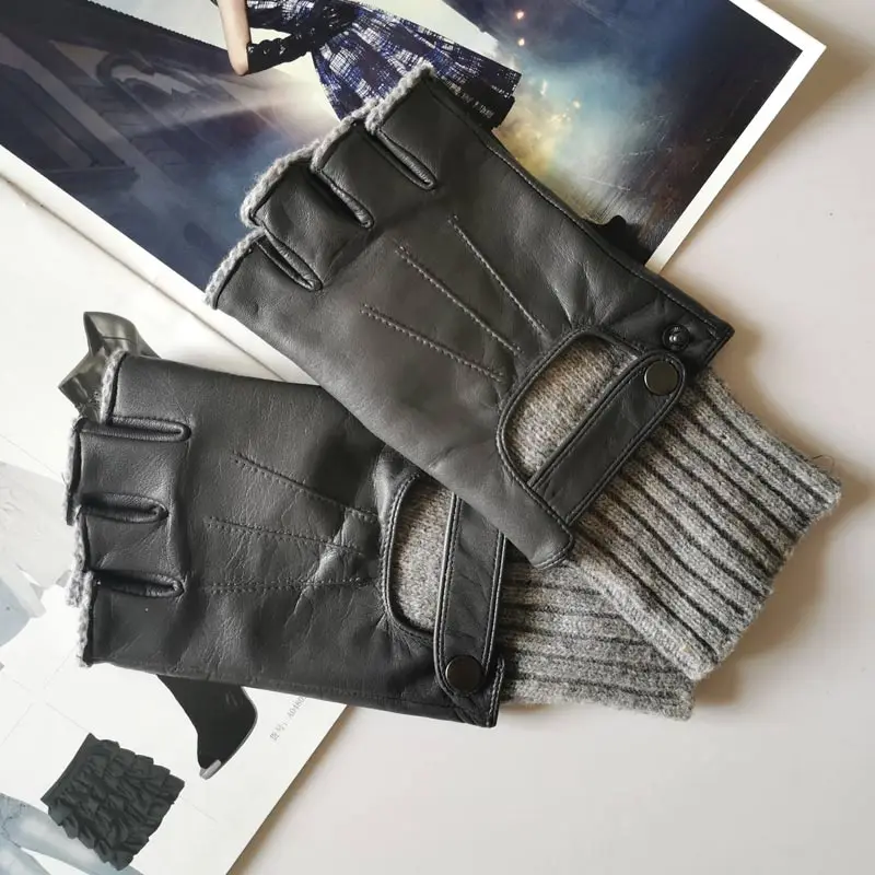 Men Fashion Genuine Leather Gloves Black Half Finger Knitting Gloves Cool Heart Hollow Fingerless Gloves Boy Gloves For Fitness