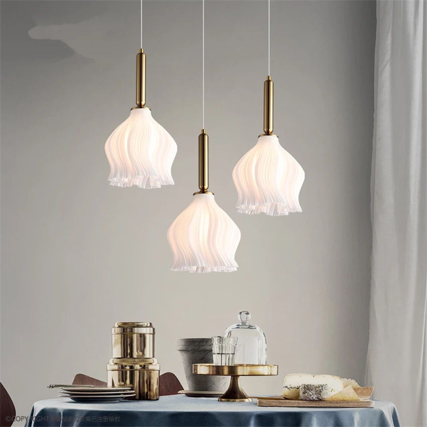 Post modern white flower Acrylic pendant lights Nordic restaurant bar balcony bedroom bedside lamp gold hanging lights fixtures