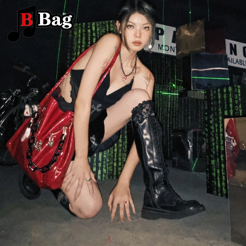 Women Y2K Retro Red Patent Leather Single Shoulder Bags Underarm Bag Hot Girls Handbag Female Punk Chain Large capacity Tote