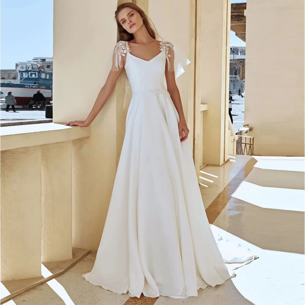 

Elegant Floor Length V-Neck Wedding Dresses High Quality Jersey Appliques Short Sleeve Zipper Back A-Line Bridal Gowns 2021