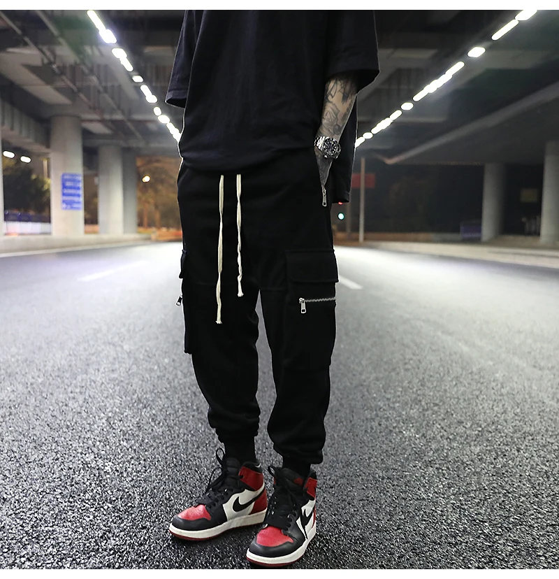 Dark wind, big pockets, black wild loose-fitting trousers, street style three-dimensional tailoring casual pants, trendy men