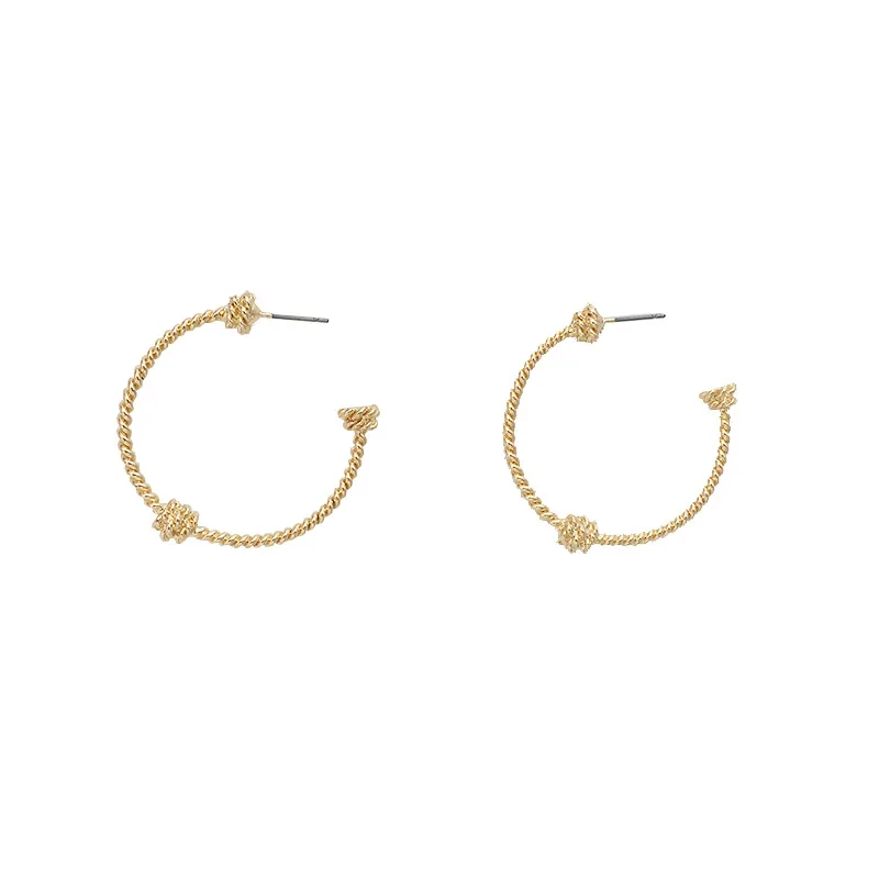 Женские винтажные серьги-гвоздики в форме с