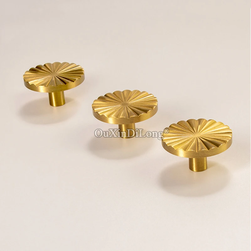 Beauty 10PCS Solid Brass Sun Flower Furniture Door Handles Drawer Pulls Cupboard Wardrobe Kitchen TV Wine Cabinet Pulls Knobs