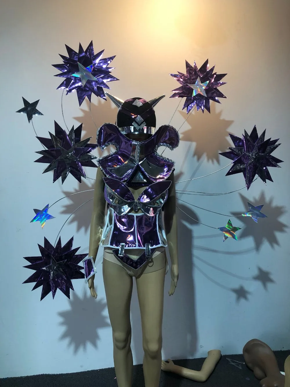 

Halloween costumes Party girl Purple armor space warrior cosplay costume bar commercial dance team parade custom