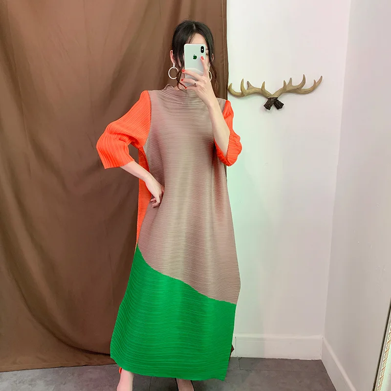 

2021 autumn long printed dress Miyake pleated new fashion fairy loose thin folda large size basic straight skirts for woman