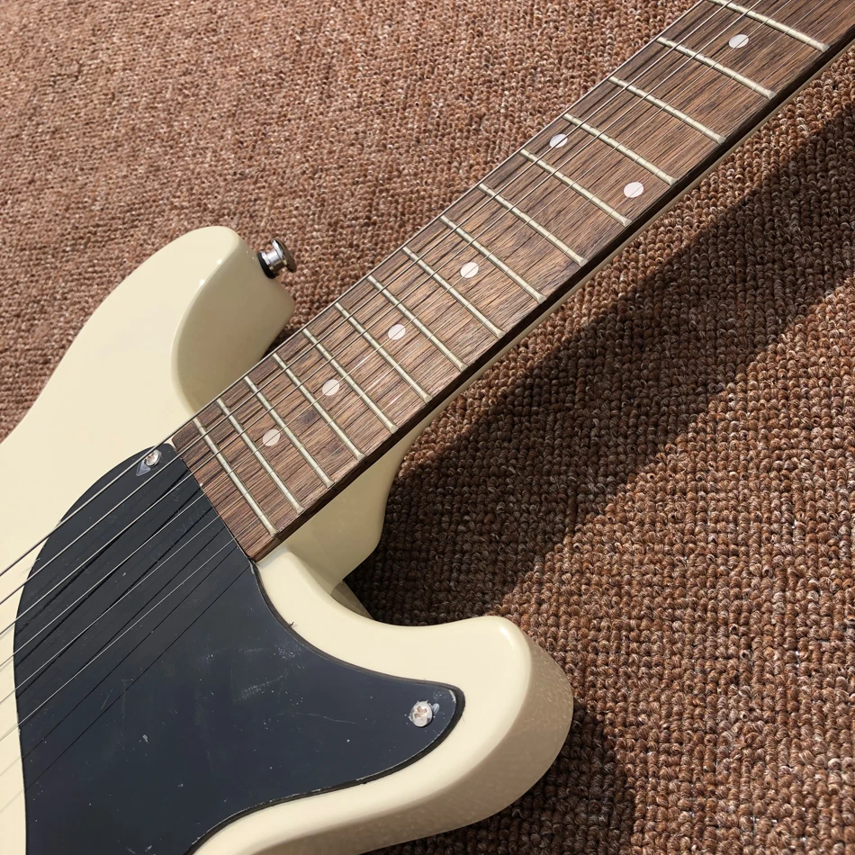 Cream WhiteHoneybee Yellow Color Rosewood Fingerboard Black Pickguard Mahogany Body Free Shipping