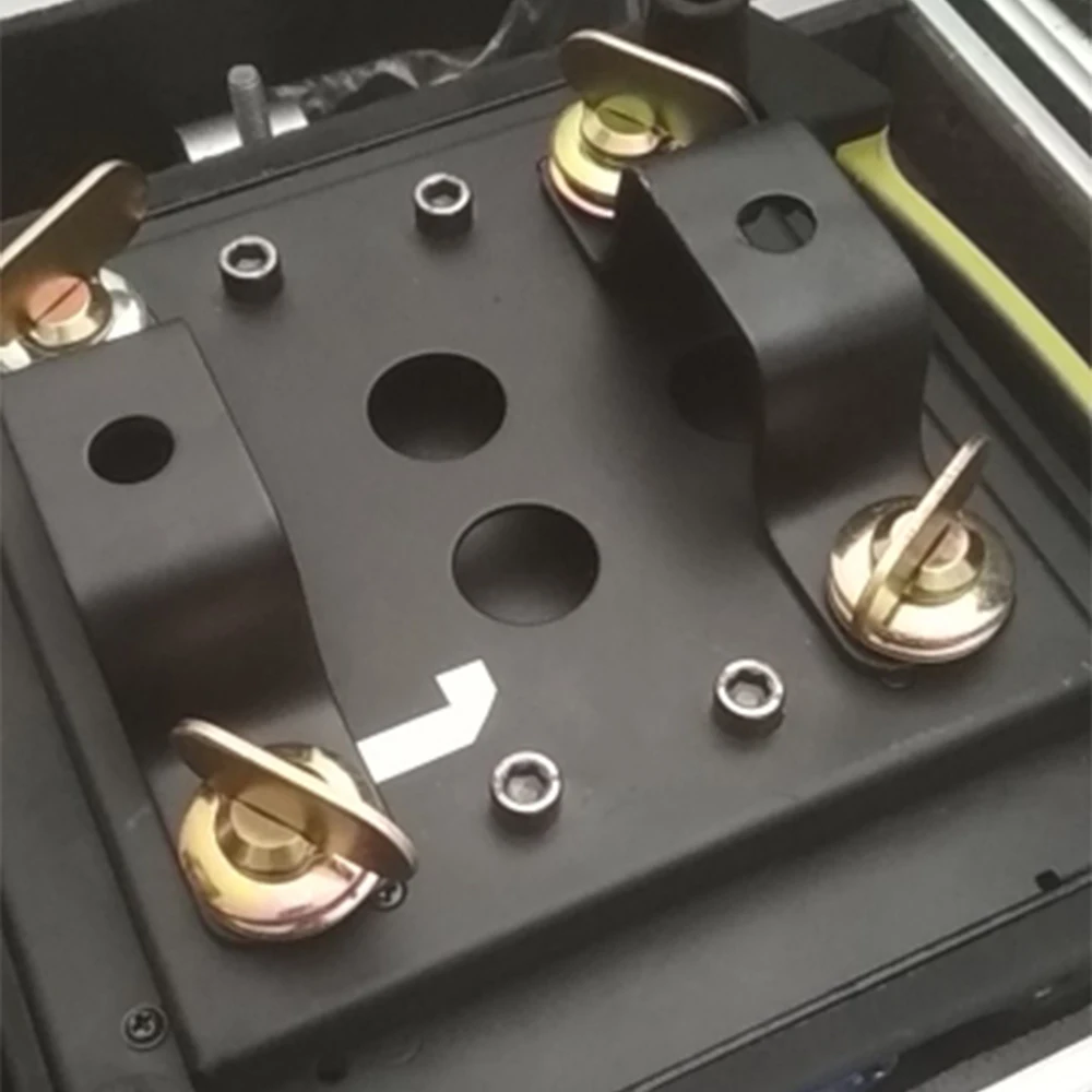 LED PAR Light Hook Metal Quick Lock For Beam LED Moving Head Light Professional Stage Truss