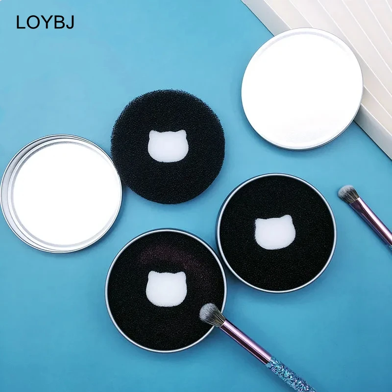 LOYBJ Makeup Brushes Cleaner Sponge Box Dry Cleaning Tool Blush Eyeshadow Eyebrow Powder Brush No-wash Quick Remove Appliance