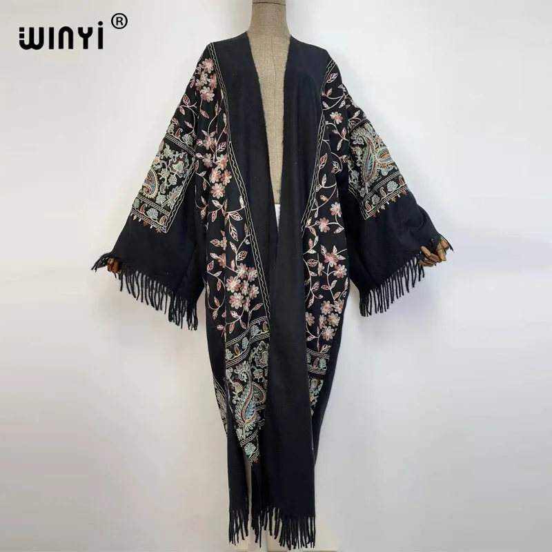 WINYI Winter Frauen quaste Pashmina Stickerei Lange Mantel Lose Revers Mantel Starke Warme freie größe Nahen Osten Weibliche KIMONO