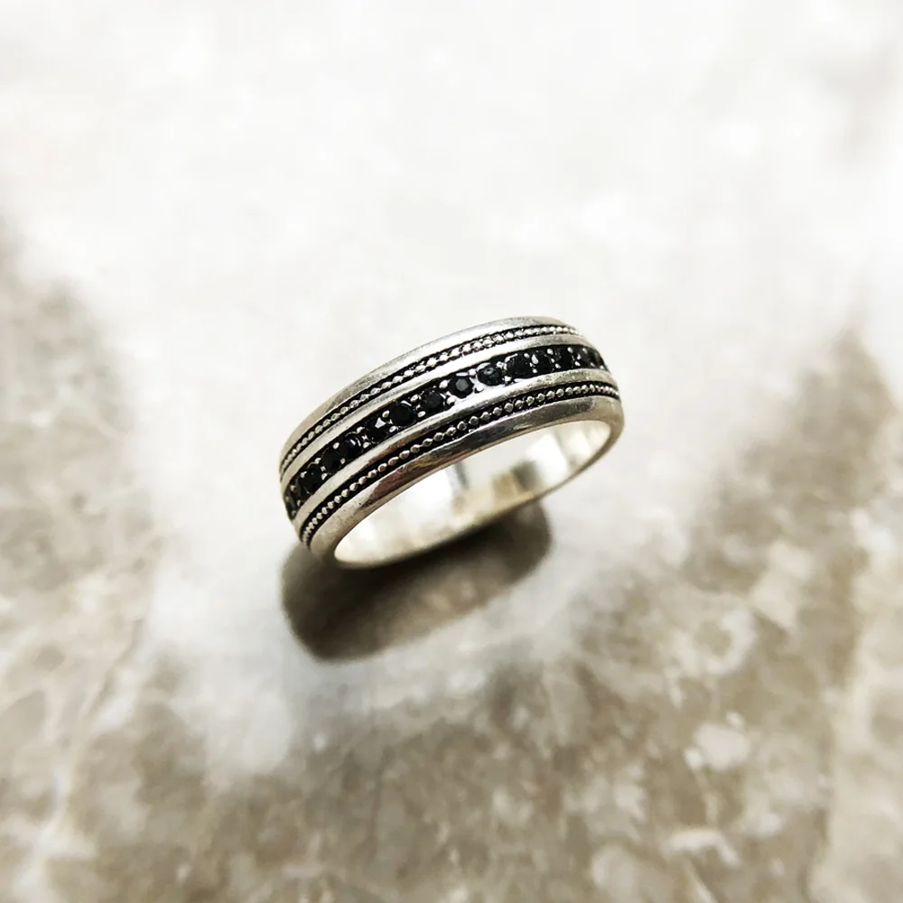 Schwarzer CZ Lane Ring, Vintage-Schmuck im europäischen Stil, edler Schmuck, Geschenk für Männer und Frauen aus 925er Sterlingsilber – Detail 9