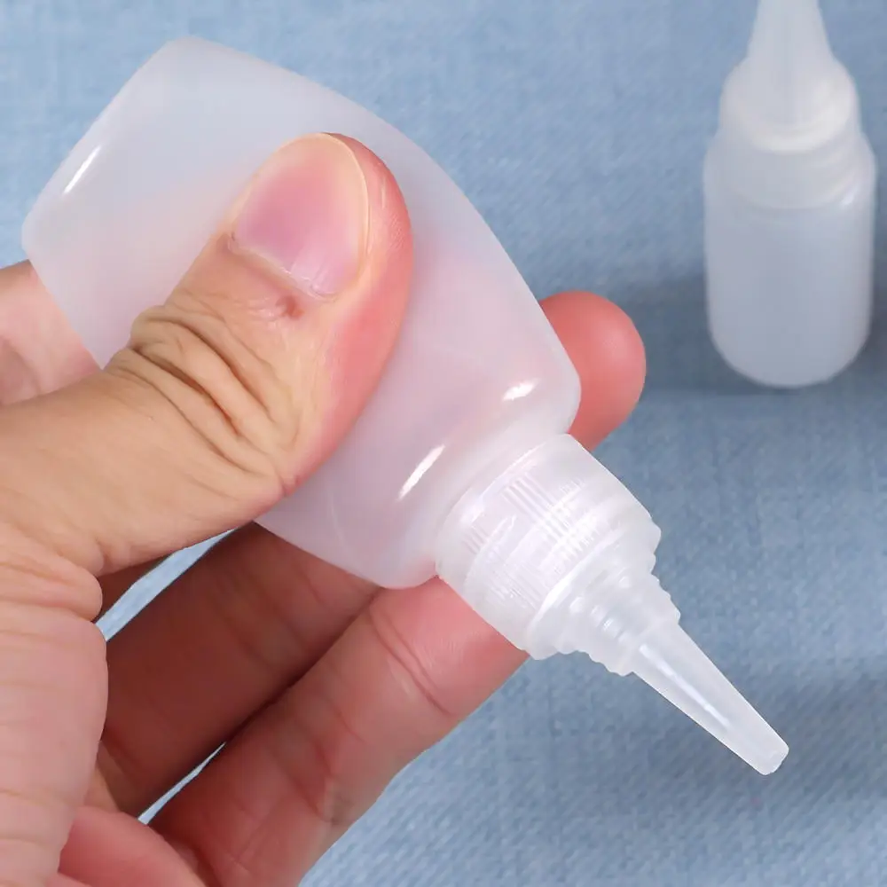 10pcs 10ML/20ML30ML/50ML Empty PE Plastic Glue Bottles With Screw-On Lids Squeeze Liquid Ink Oil Dropper Bottles With Cap New