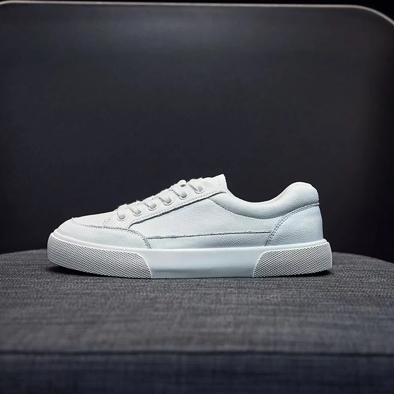 Leather Lady White Leisure Lady Vulcanized Sports Shoes Designer Leather Running Spring and Autumn Thick Soled Shoes Flat Shoes