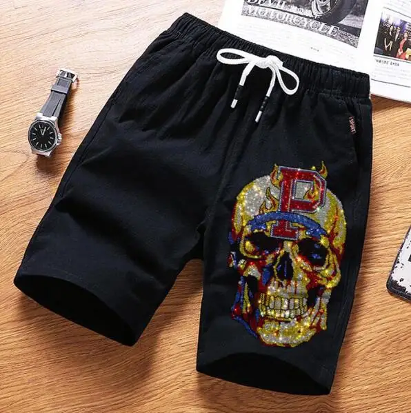 Đầm Dạo Phố Mùa Hè Nam Casual Đầu Lâu Quần Short Nam Thẳng Anime Nam Cotton Thời Trang Đi Biển Nóng Mũi Khoan Plus Kích Thước 4XL