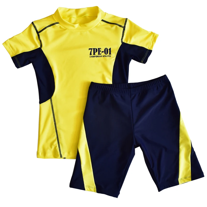 Teenage boys wear two-piece swimwear children\'s sportswear short-sleeved yellow shirt and blue shorts