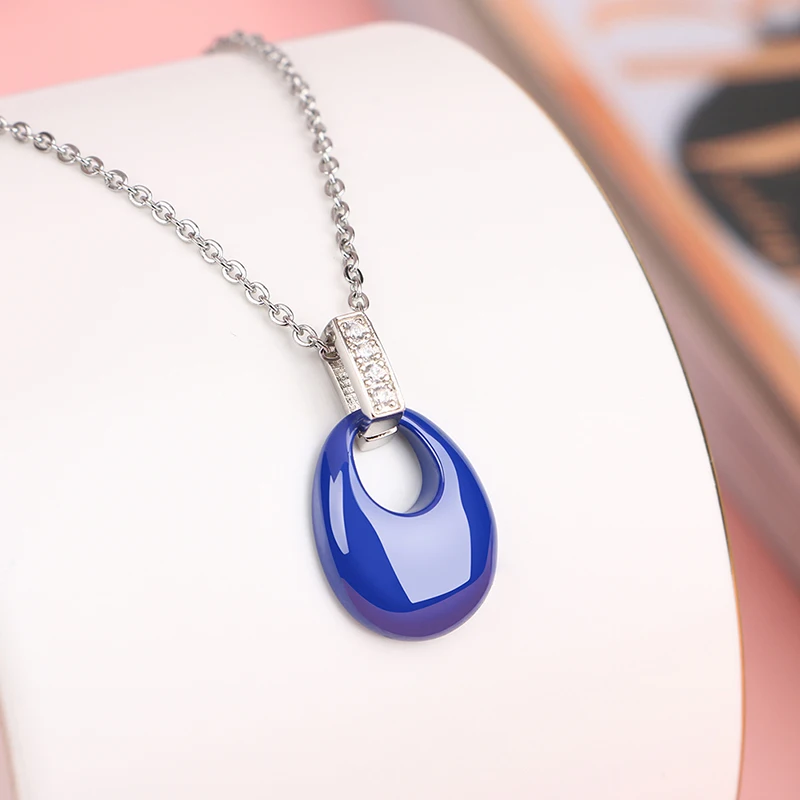 Colorful Ceramic Water Drop Pendant Necklace For Women Fashion Jewelry With Bling Crystal Black White Pink Blue Healthy Ceramic