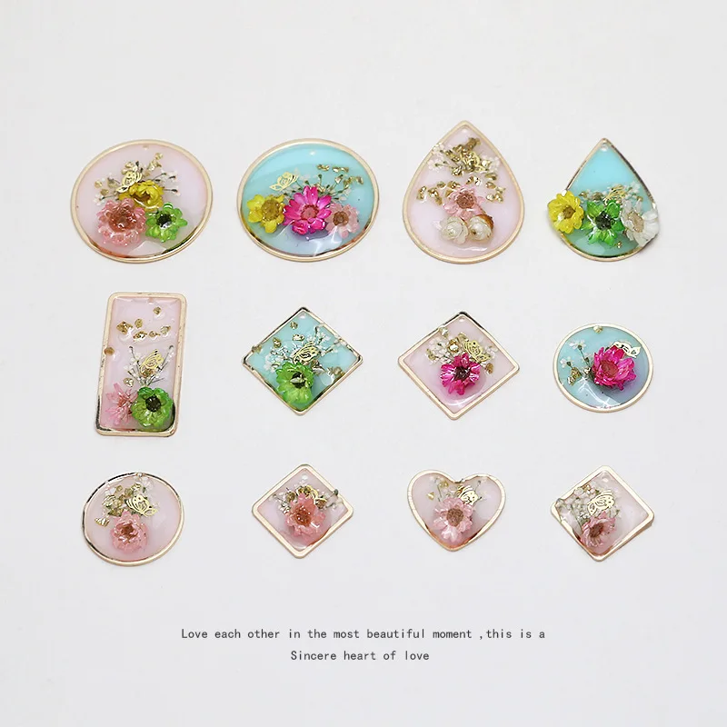 

10pcs Geometric round water drop inlaid eternal flower dried flower charm resin with hole pendant DIY handmade accessories