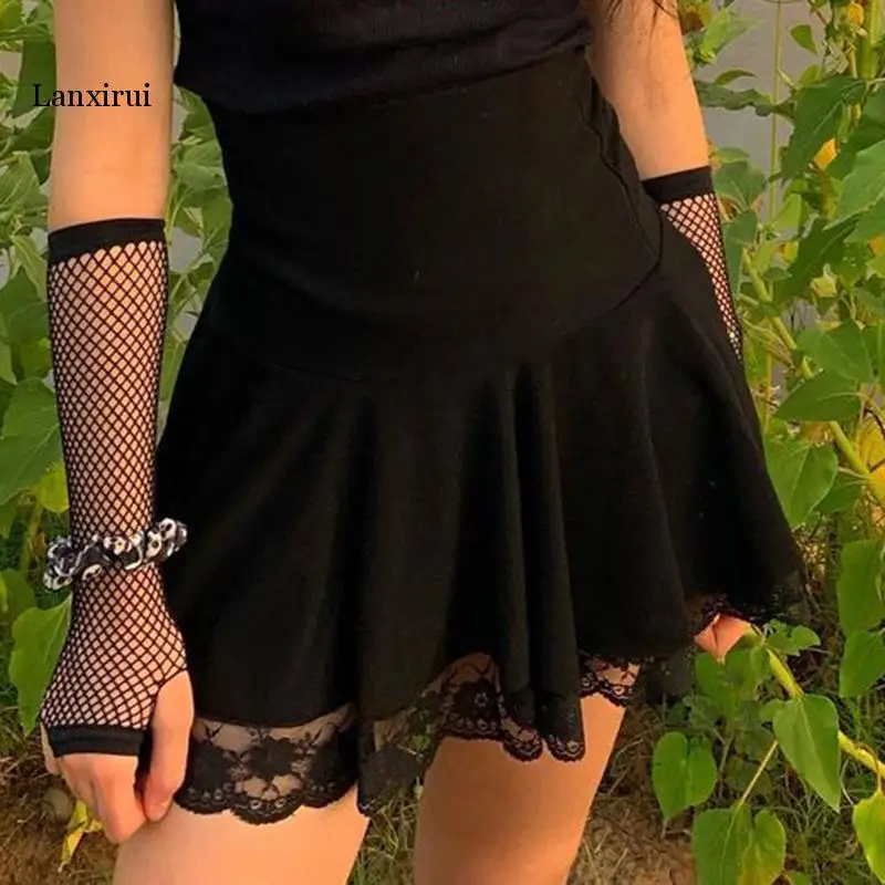 Lace Edge Patched High-Waisted Short Black Pleated Skirt Woman Girl Aesthetic Vintage Mini Skirts Saias Female