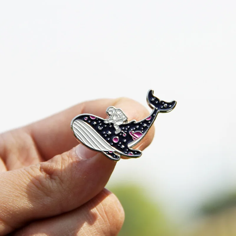 Whale and Girl Enamel Brooch Pins Badge Lapel Pins Alloy Metal Fashion Jewelry Accessories Gifts