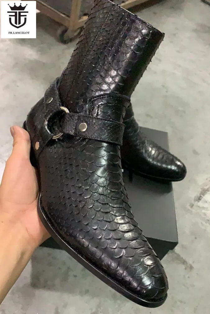 2021 brand new men real  boa snake leather boots point toe ankle booties male party shoes zip side belt men boots